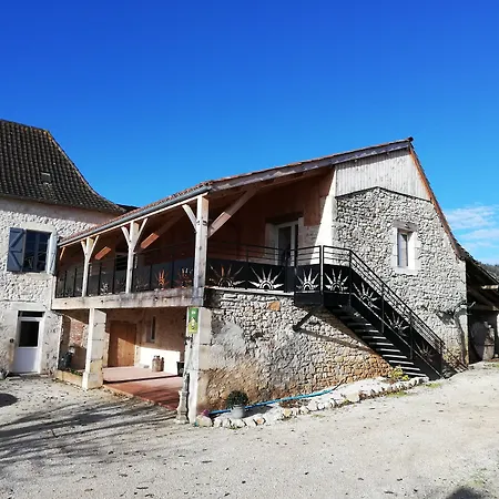 Le Puits De Garival Bed and breakfast