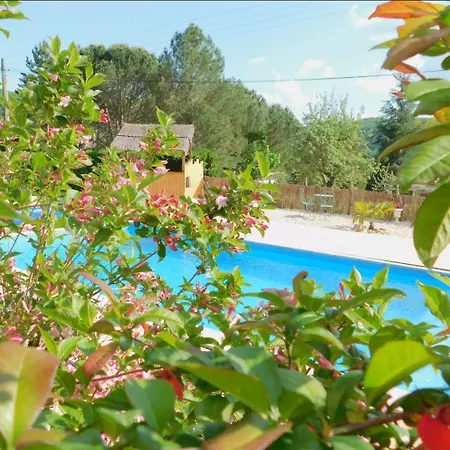 B&B Le Puits De Garival 3*