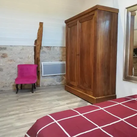 Le Puits De Garival Bed & Breakfast Tour-de-Faure
