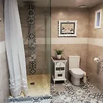 Le Puits De Garival Bed & Breakfast 3*
