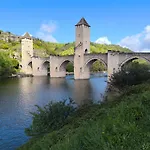 Alojamento de Acomodação e Pequeno-almoço Le Puits De Garival Tour-de-Faure