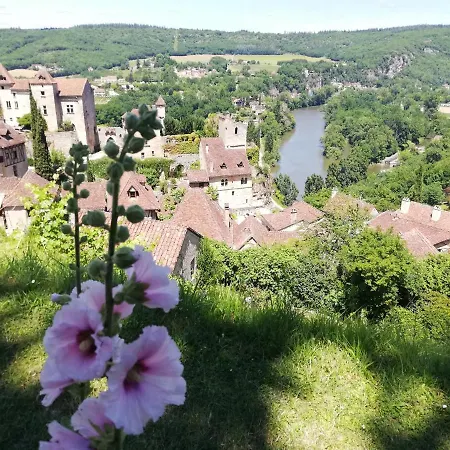 Le Puits De Garival Tour-de-Faure