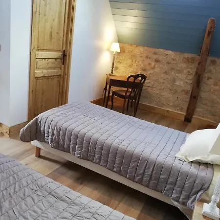 Le Puits De Garival Tour-de-Faure