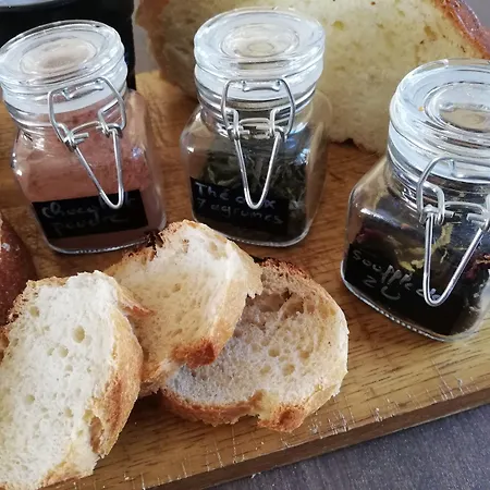 Le Puits De Garival Couette-café Tour-de-Faure